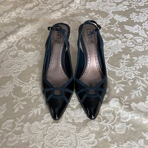 Women’s Sling back shoes